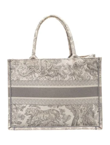 Christian Dior Canvas Book - view 4