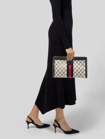 Gucci GG Supreme Cosmetic Bag - view 2