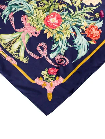 Hermès Regina Silk Scarf - view 2