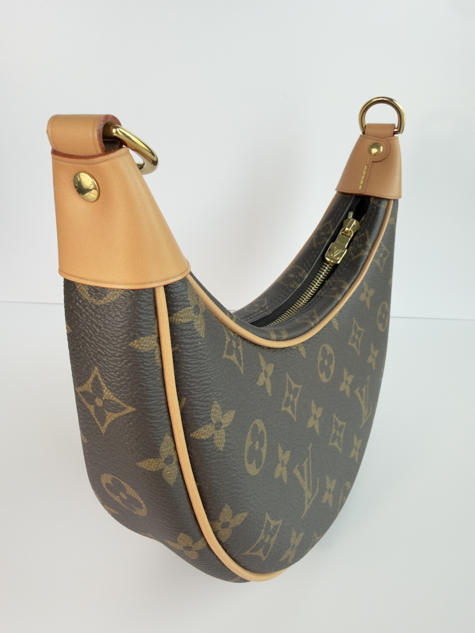 LOUIS VUITTON LOOP - Image 4