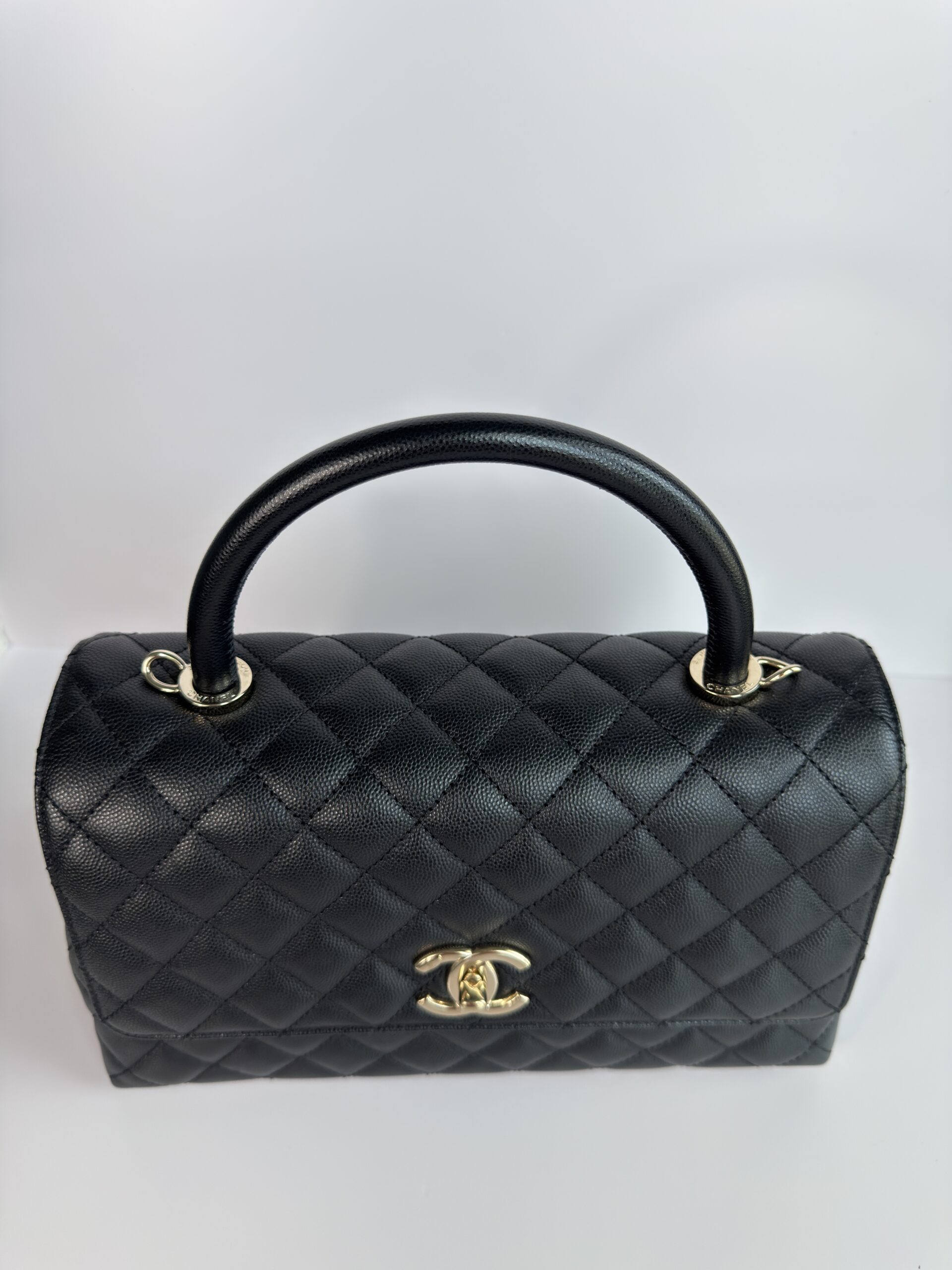 CHANEL FLAP TOP HANDLE - Image 4