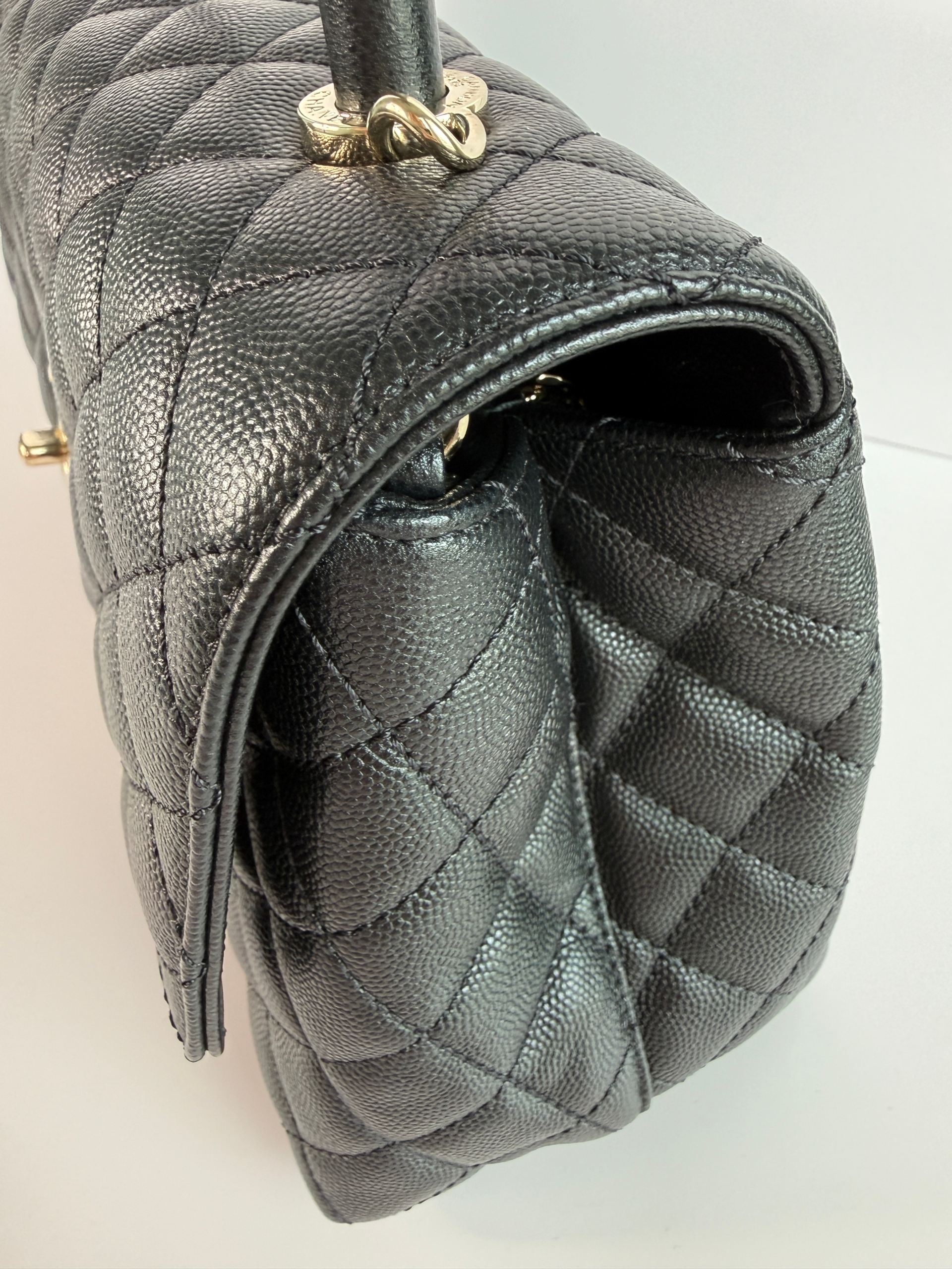 CHANEL FLAP TOP HANDLE - Image 9