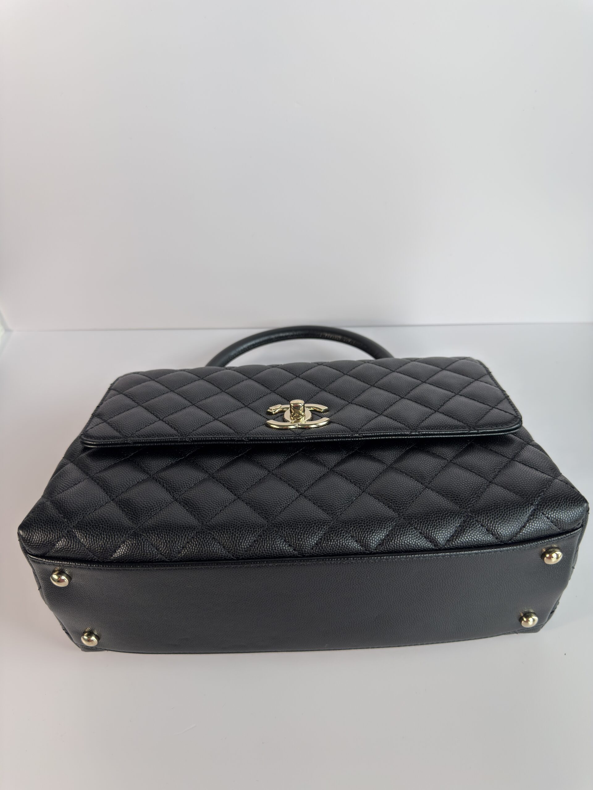 CHANEL FLAP TOP HANDLE - Image 8