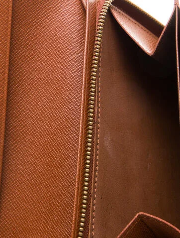 Louis Vuitton Vintage 1997 Wallet - view 3