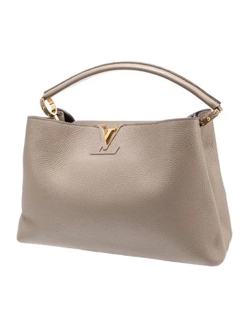 Louis Vuitton Taurillon Capucines MM - view 3