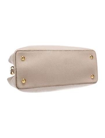 Louis Vuitton Taurillon Capucines MM - view 5