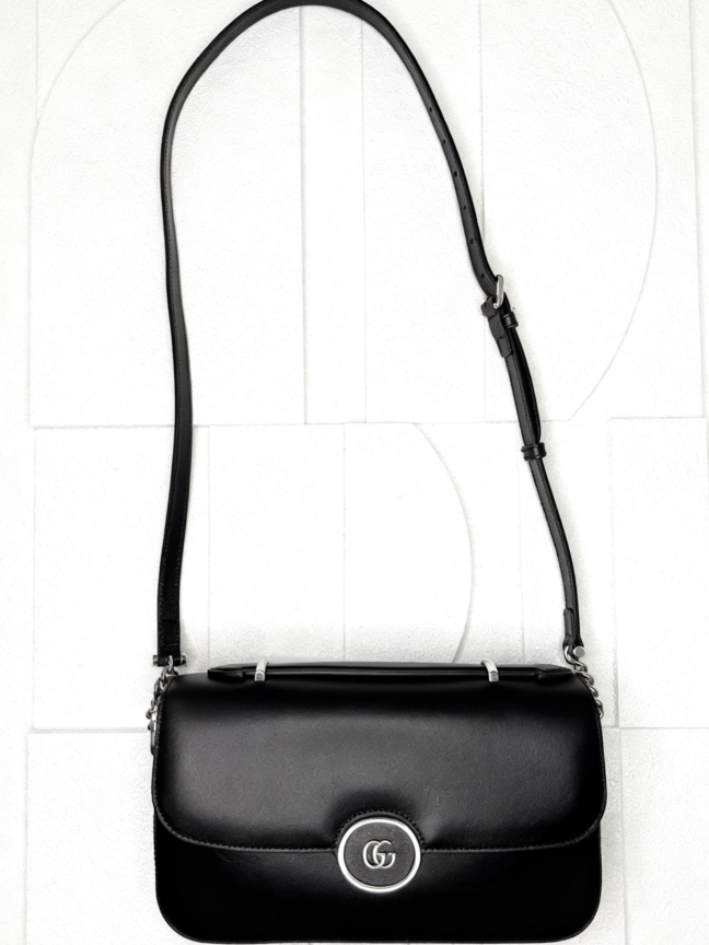 GUCCI PETITE DOUBLE G LOGO