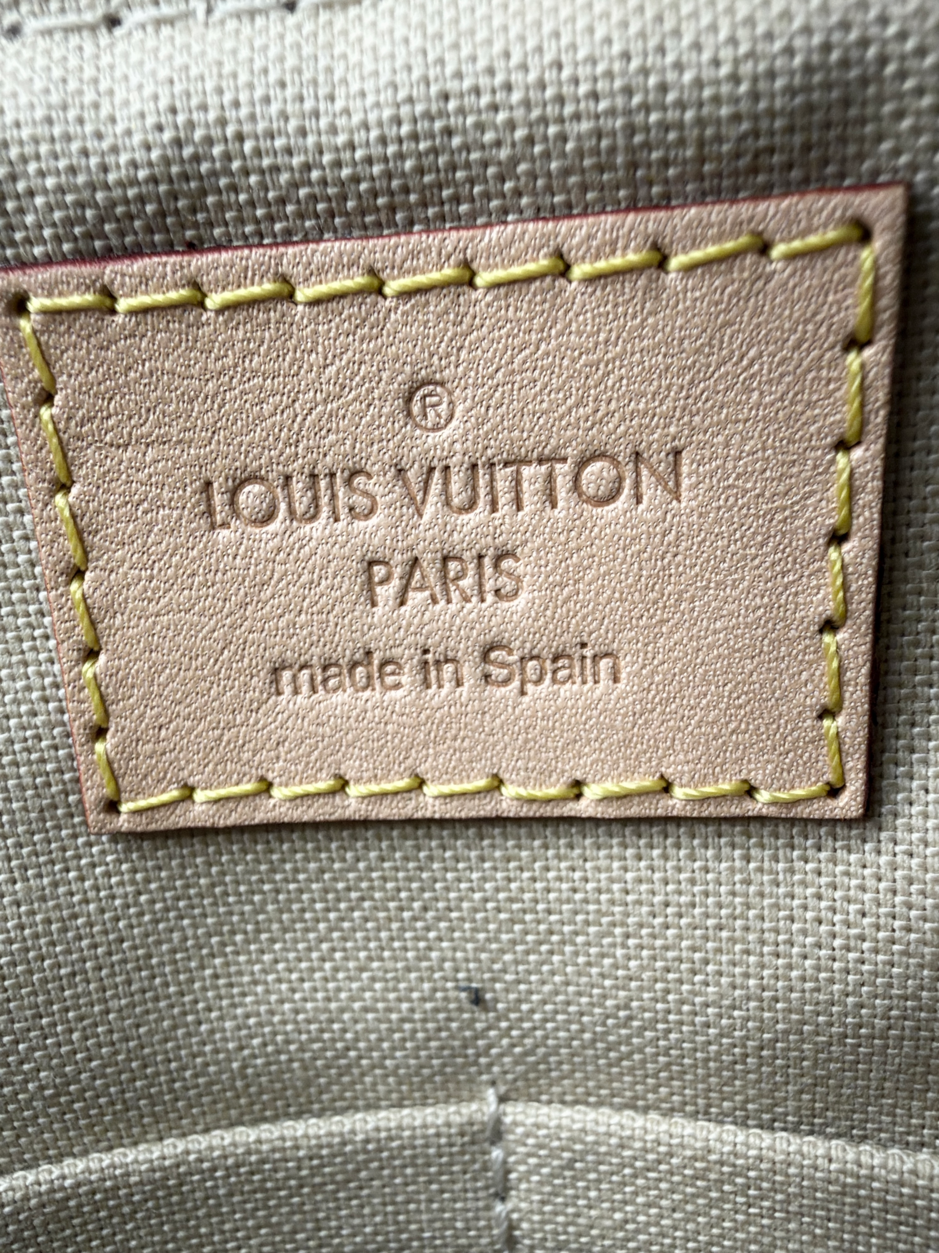 LOUIS VUITTON SIRACUSA MM - Image 23
