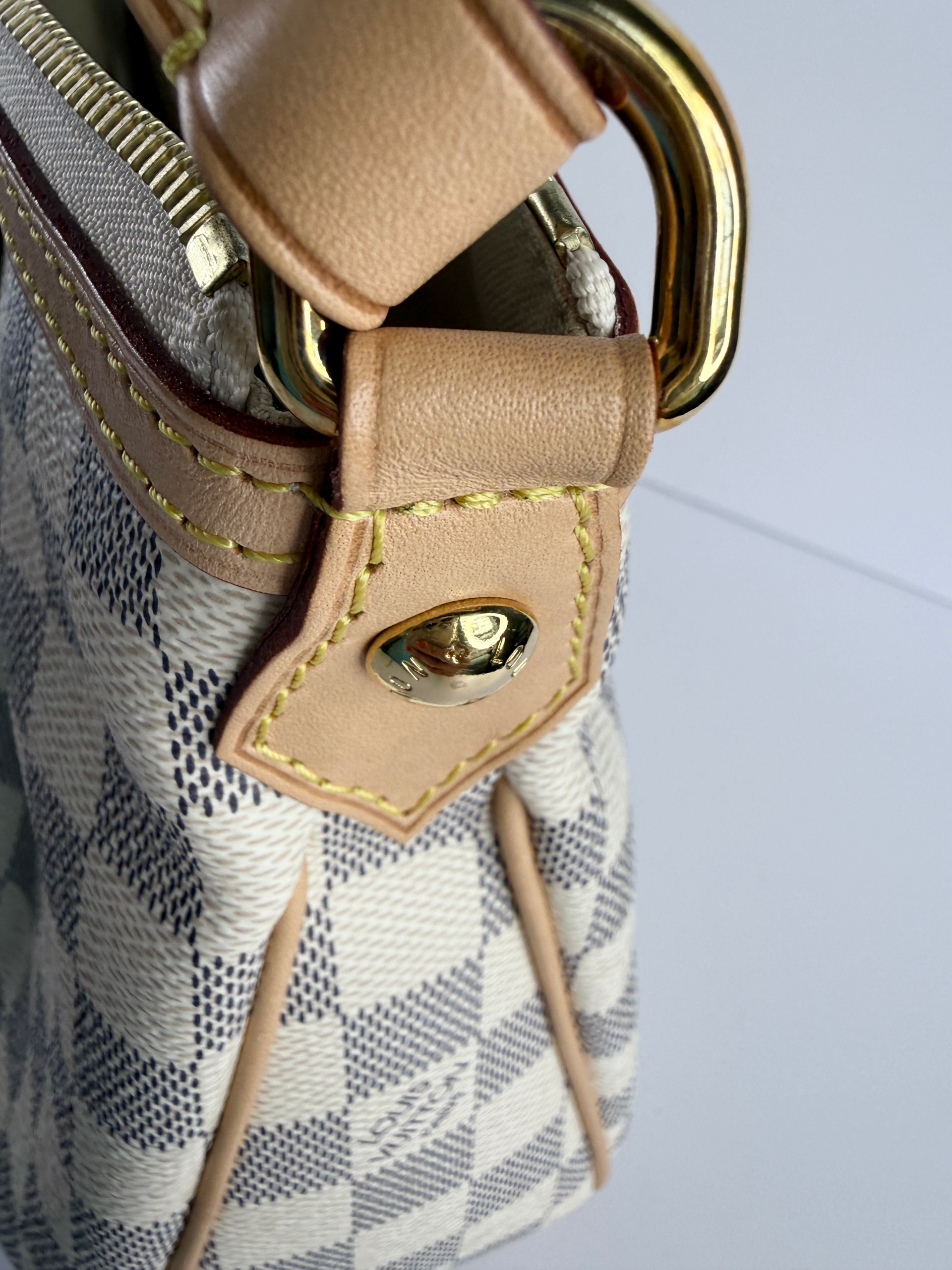 LOUIS VUITTON SIRACUSA MM - Image 20